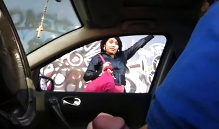 Hermosas chicas culiando culonas lesbianas