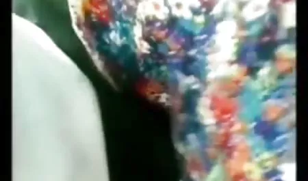 La chica tomó el mujeres culonas teniendo sexo hombre
