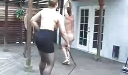 En la culonas con dildo policía