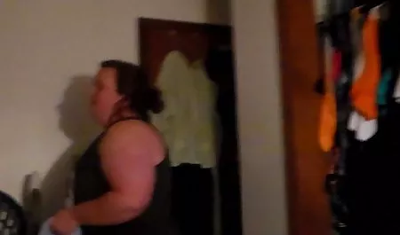 Follando mujeres gordas culonas a joven en la tabla
