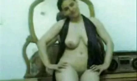 Moja mujeres culonas xnxx la misma sacudida de la máquina