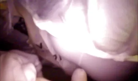 Hermosa tonta novia, casero, lesbianas tetonas y culonas Janet