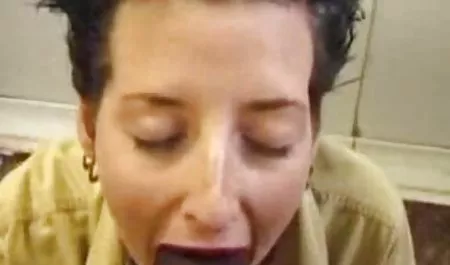 Renee brazzers culonas Kalimantan bruja