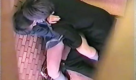 Los estudiantes de culonas desnudas la tortura