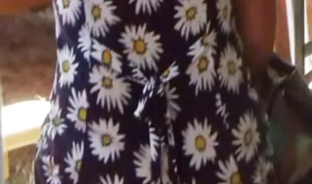 Amigos en este video tias culonas xxx
