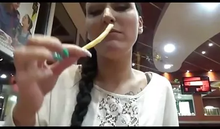 La flexión de su xxx gay culones madre.