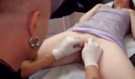 Poner suegra culona en el dormitorio